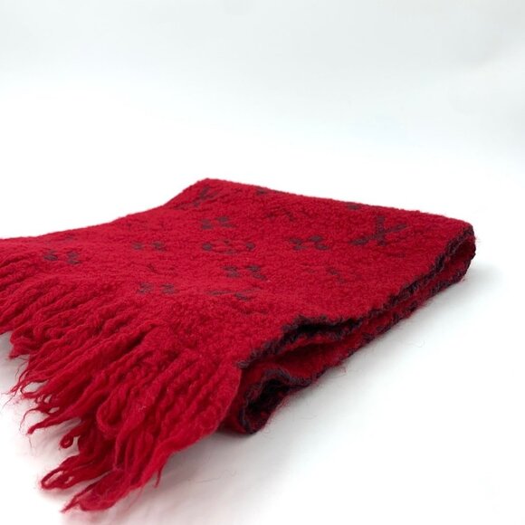 Louis Vuitton Red Wool & Silk Fringe Scarf - Picture 2 of 8